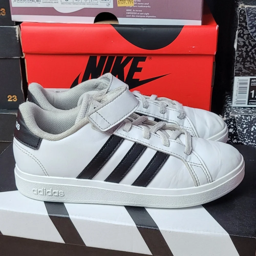Adidas White and Black Sneakers